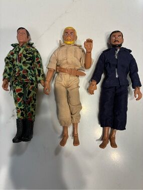 3 Lion Rock LTD/Mego 1975 “War Heroes” Military Figures